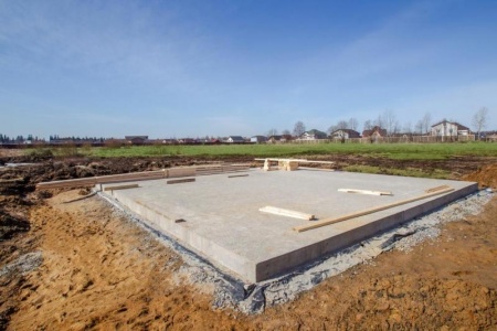 Un bon terrassement conditionne la r&eacute;ussite de votre future terrasse &agrave; Erstein